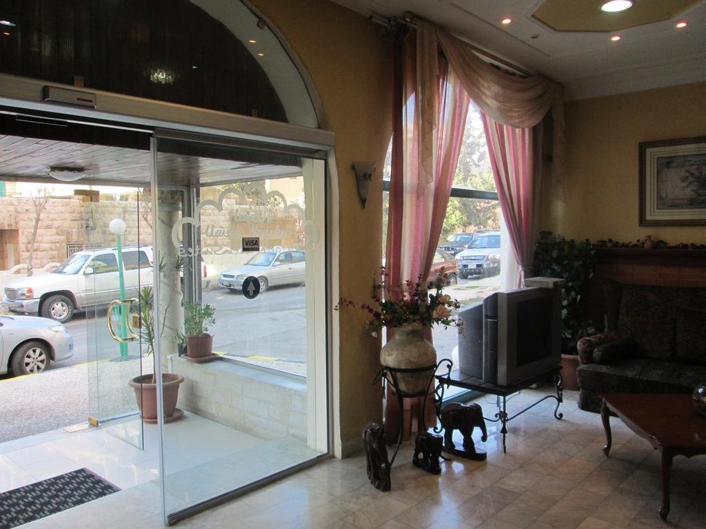 Sufara Hotel Suites Amman Buitenkant foto