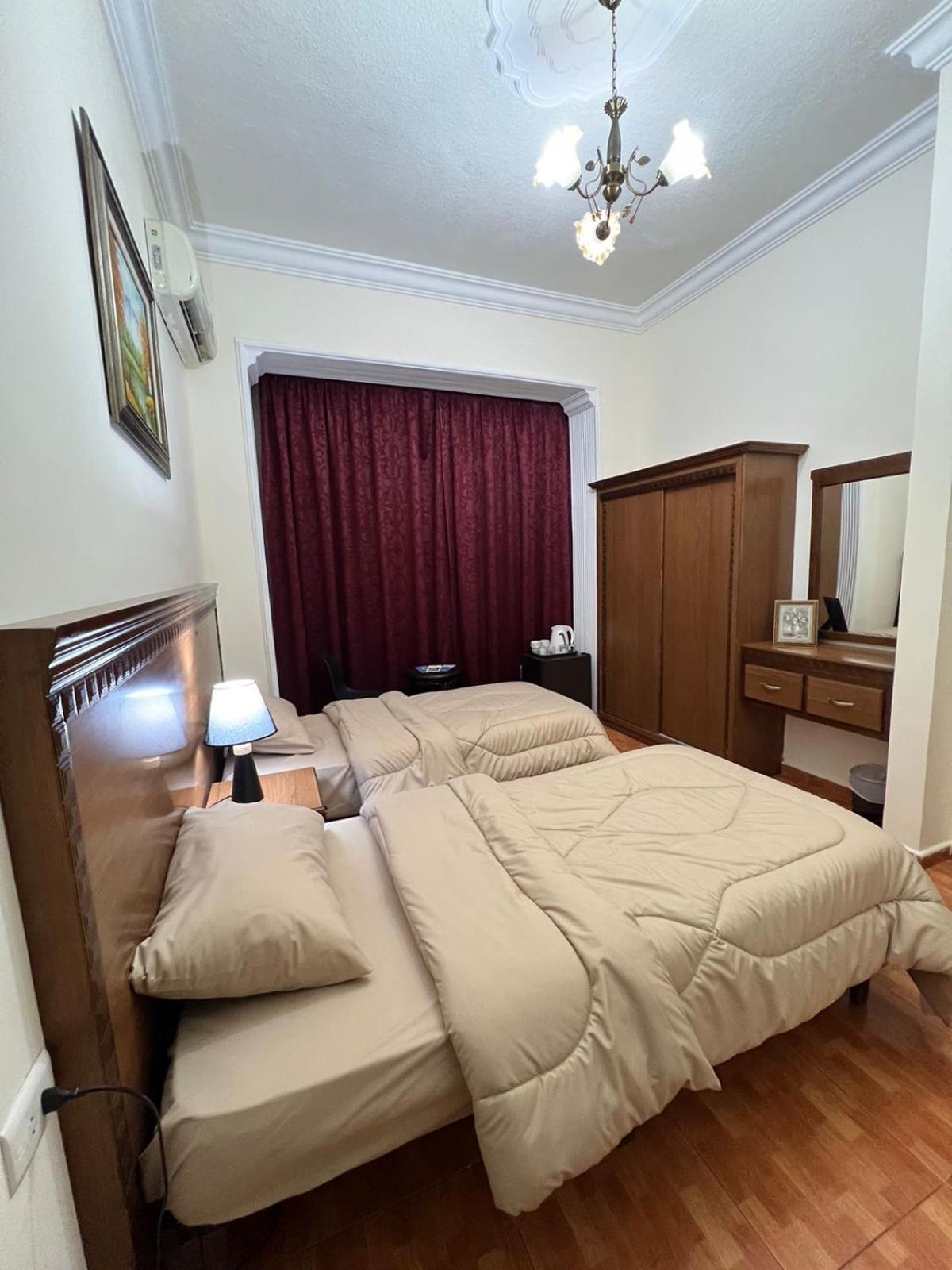 Sufara Hotel Suites Amman Buitenkant foto