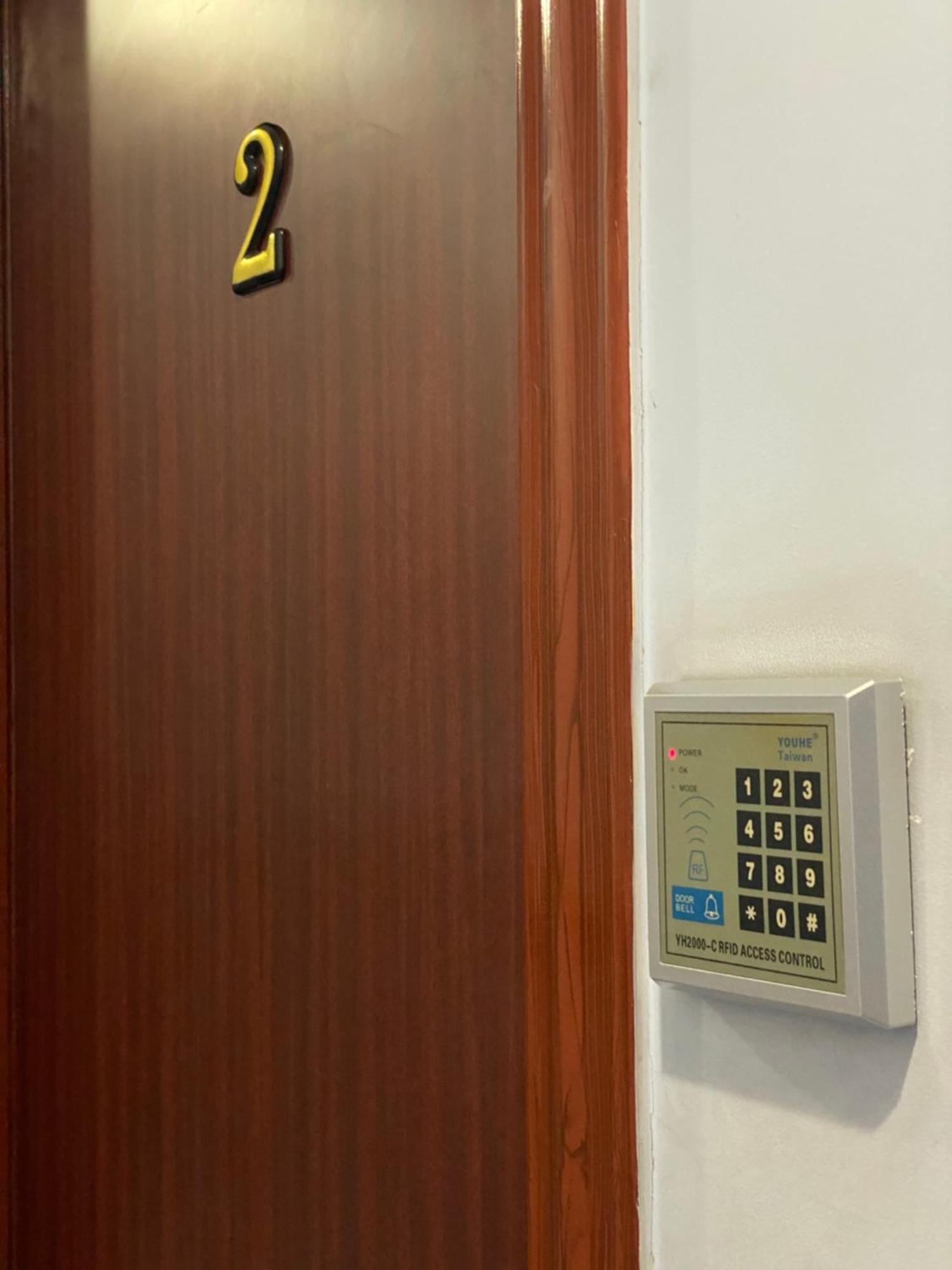 Sufara Hotel Suites Amman Buitenkant foto