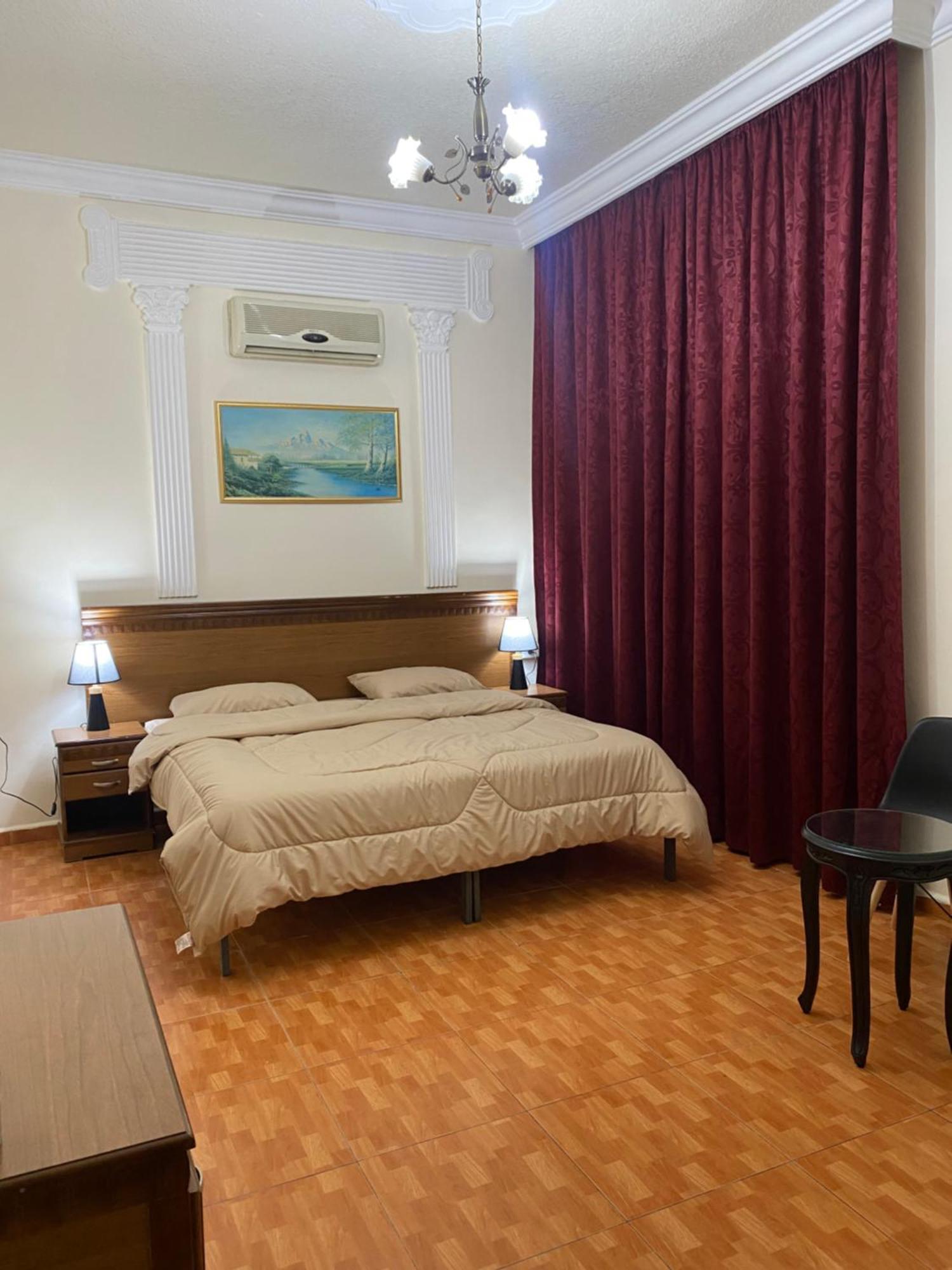 Sufara Hotel Suites Amman Buitenkant foto